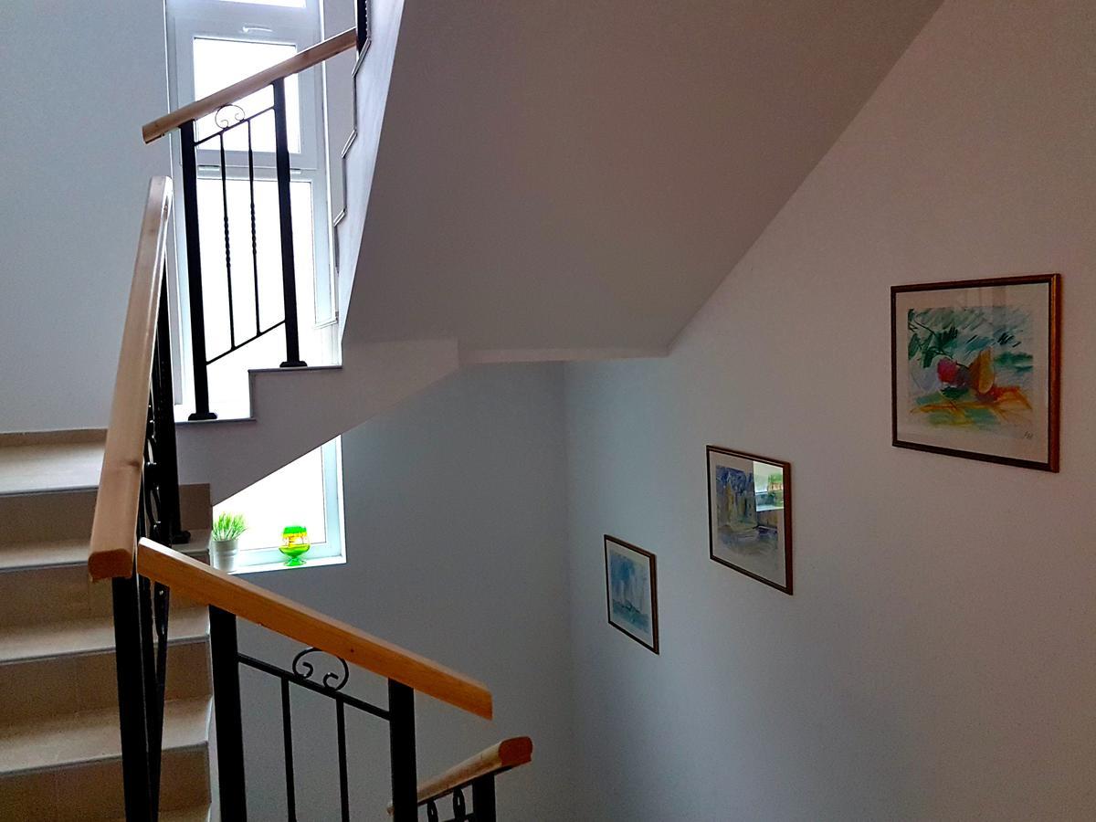 Belvedere Apartments ビャラ エクステリア 写真