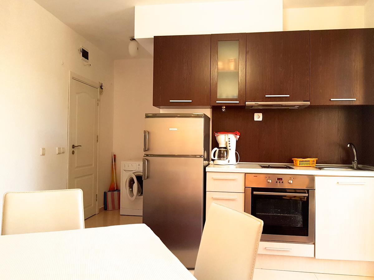 Belvedere Apartments ビャラ エクステリア 写真