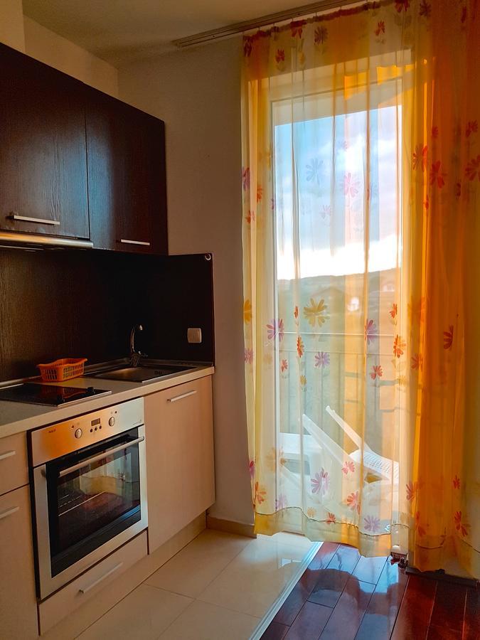 Belvedere Apartments ビャラ エクステリア 写真